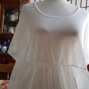 Piphany Soho Lacy Overlay XL NWT